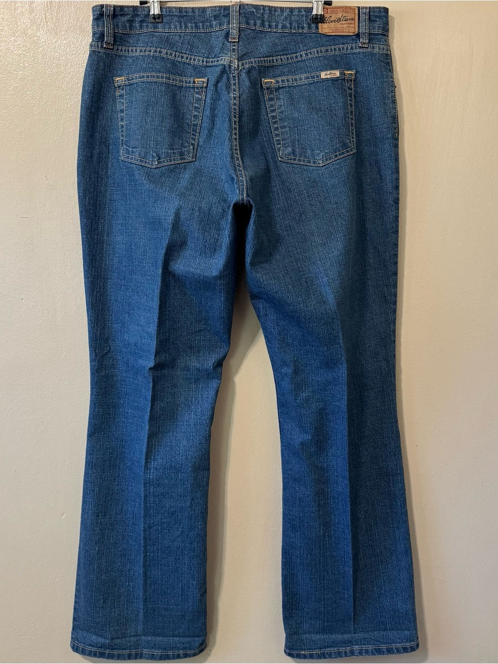 Levi’s 2006 Stretch Midrise Bootcut jeans
